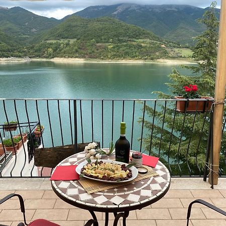 B&B La Casetta Sul Lago Colle di Tora Exterior photo